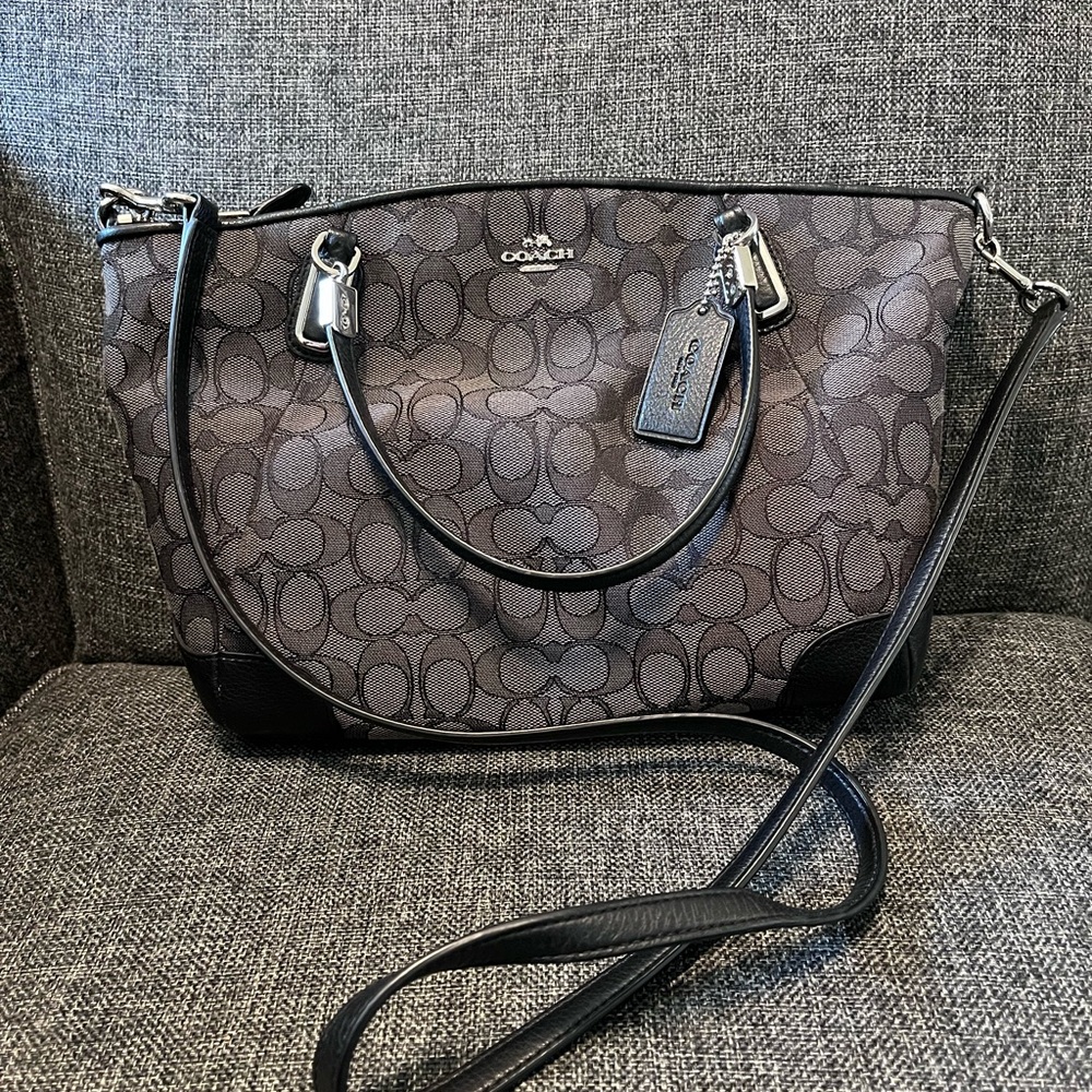 Coach Signature C Purse